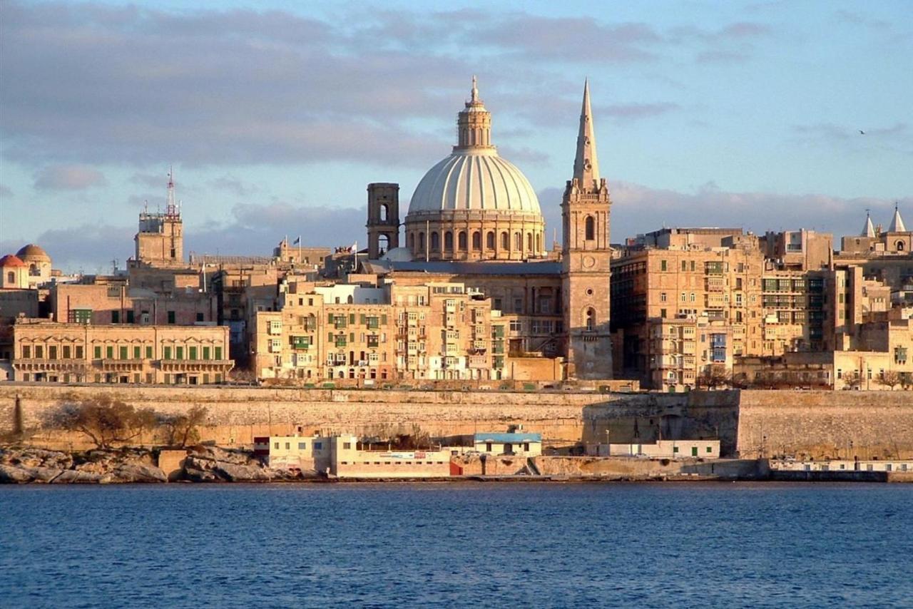 Luxe Apartment With Valletta And Harbour Views Sliema Dış mekan fotoğraf